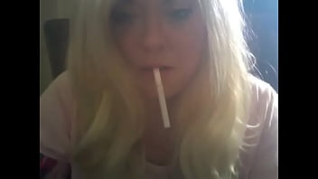 UK BBW Blondie Smoking A Menthol Cig
